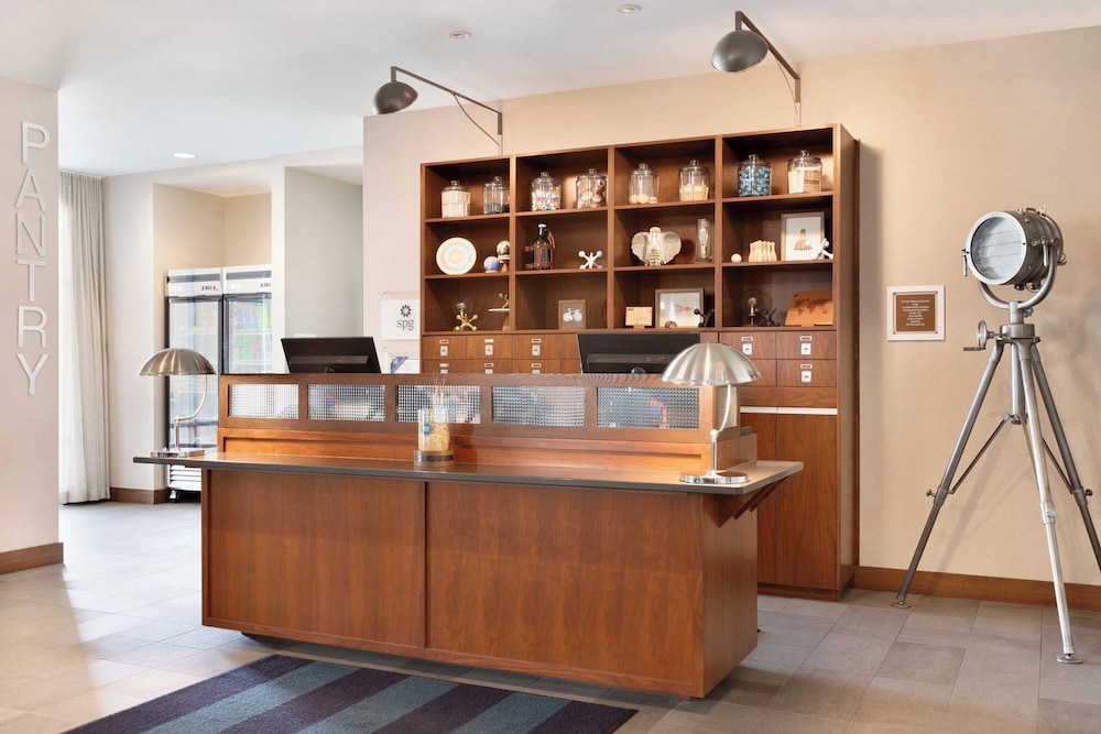 Four Points by Sheraton Fargo Medical Center - photo 8