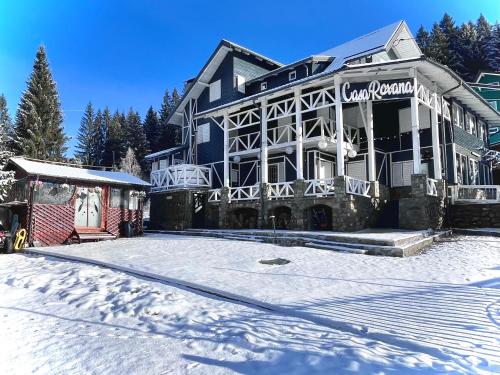 Casa Roxana — 4-Star Luxury Hotel in Predeal, Romania