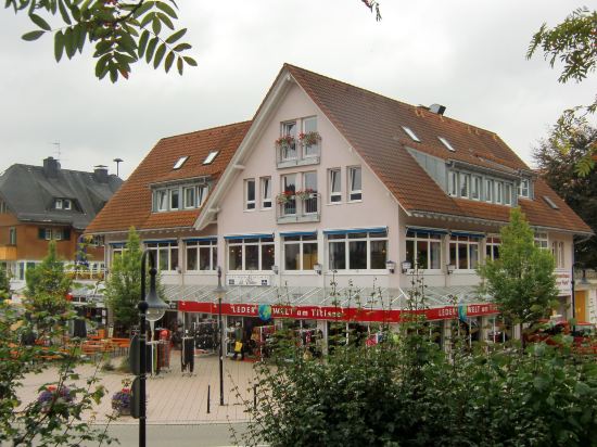 Appartementhaus Am Roten Platz — Titisee Neustadt