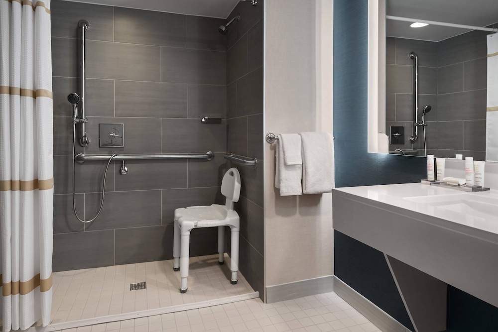 Marriott Boston Quincy - photo 23