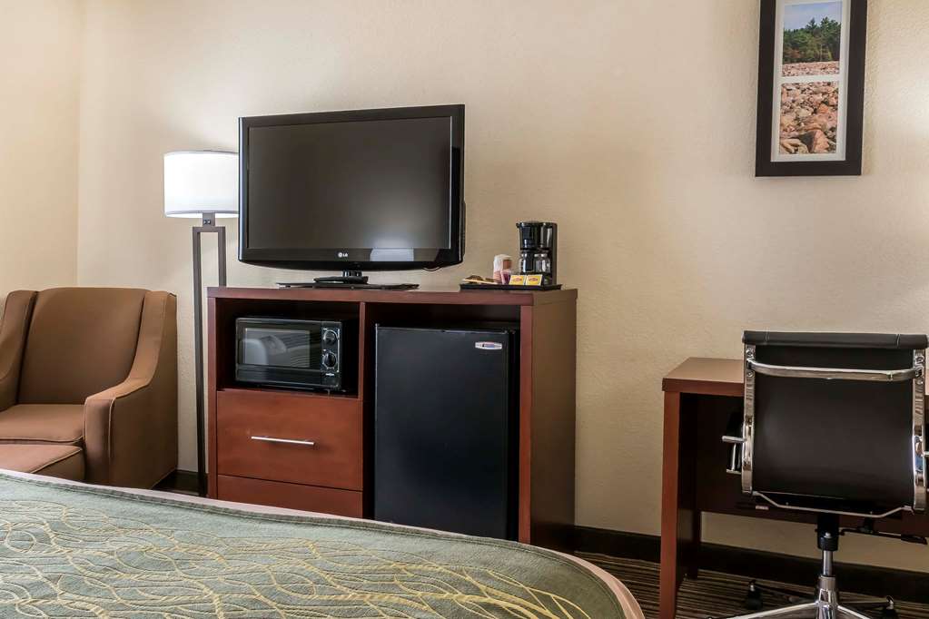 Comfort Inn Pocono Mountains - photo 13