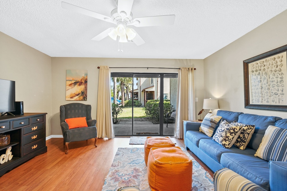 Beachwalk Resort by Panhandle Getaways - photo 8
