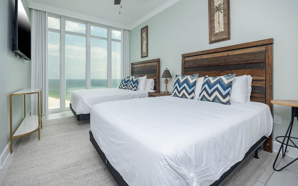 Phoenix Gulf Towers 1908 4 Bedroom Condo - photo 9