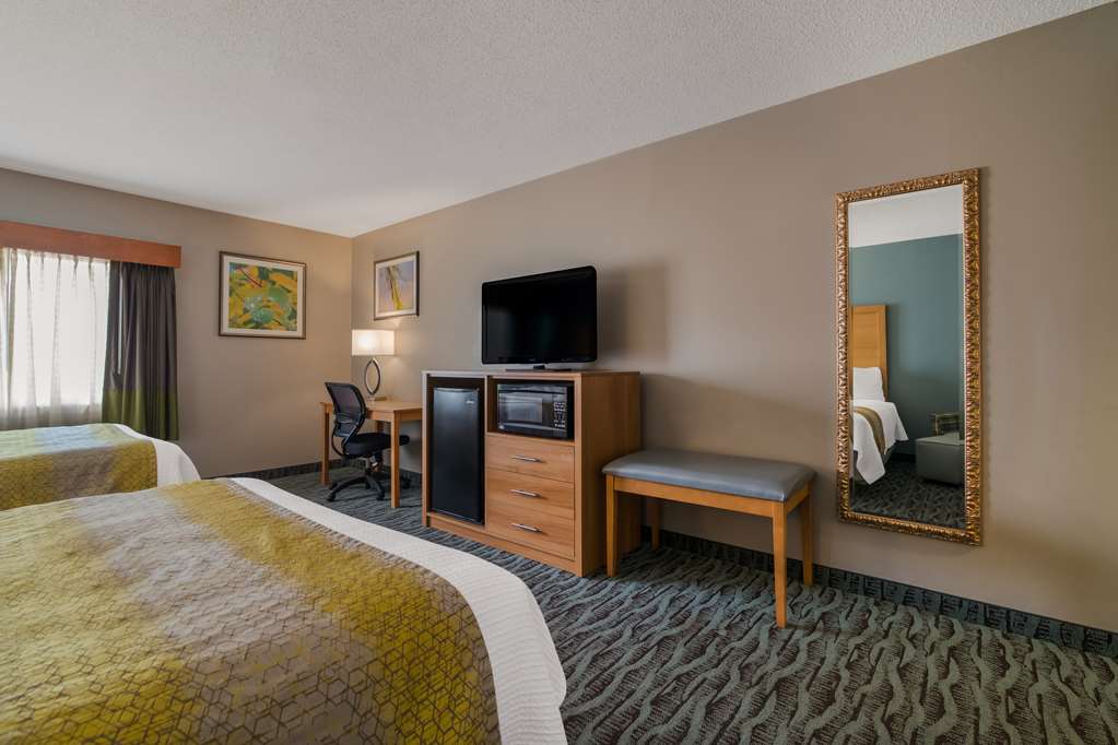 Best Western PLUS Executive Court Inn & Conference Center - photo 50