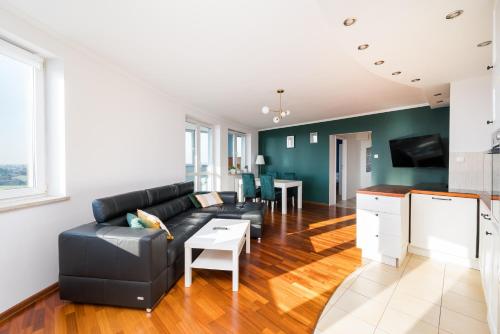 Bemowo Narwik Malachite Apartment by BookingHost — 4-Star Luxury Hotel in Warsaw, Poland