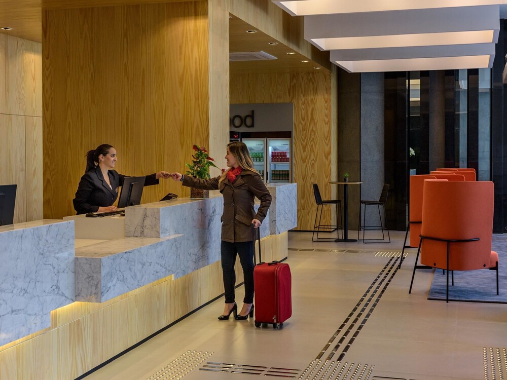 Mercure Sao Paulo Barra Funda — 4-Star Luxury Hotel in Sao Paulo, Brasil