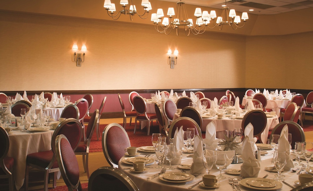 DoubleTree by Hilton Cincinnati Airport - photo 14