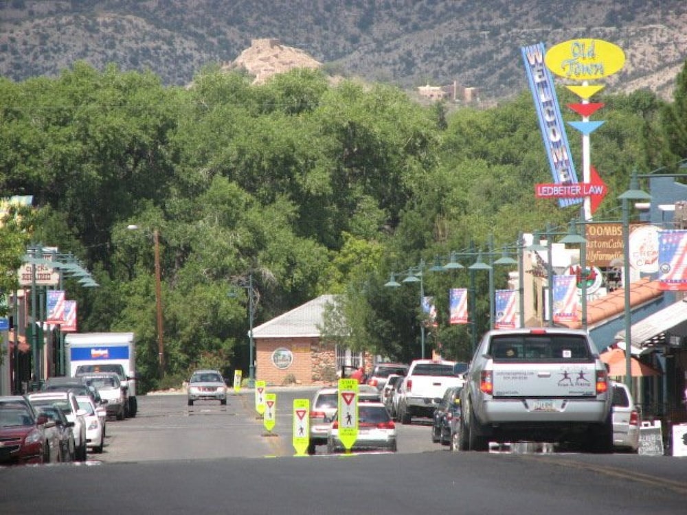 Cottonwood Hotel - photo 90