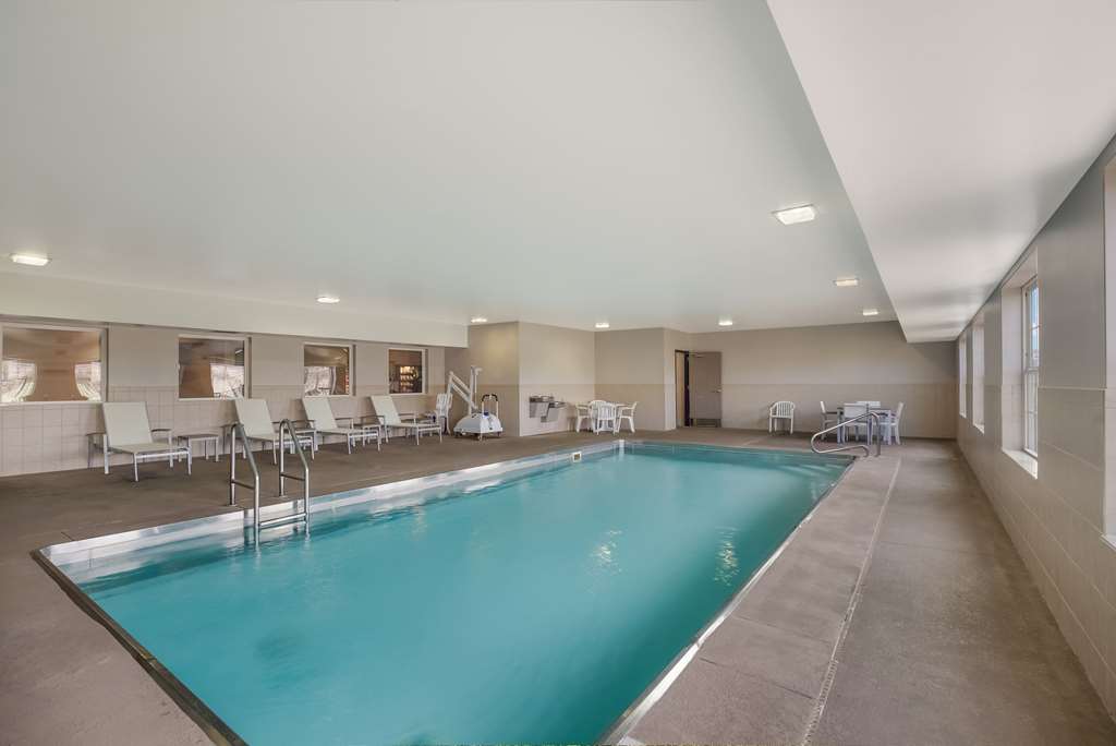 Country Inn & Suites by Radisson Marion IL - photo 42