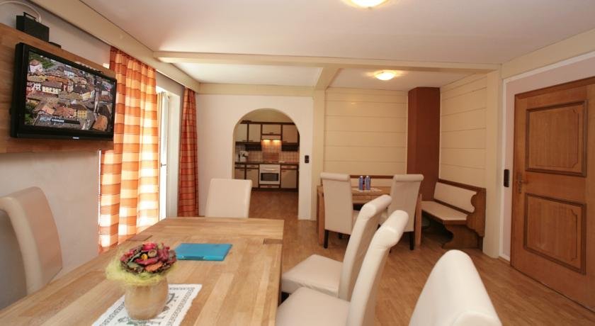 Villa Holiday Home — 4-Star Luxury Hotel in Zell Am See, Austria