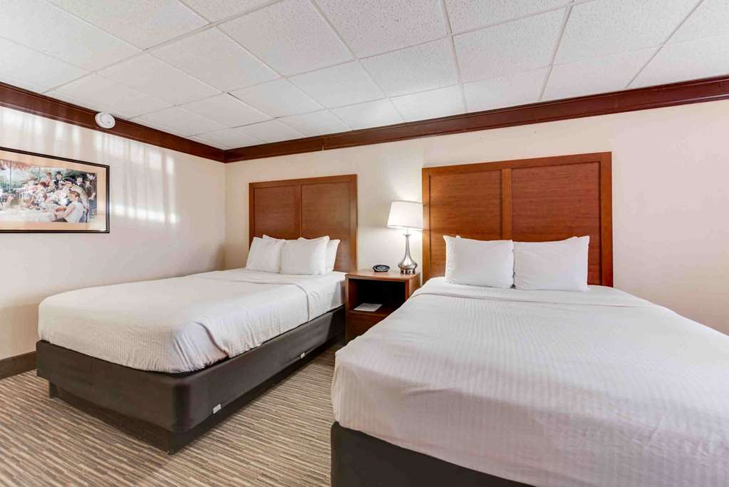 Best Western Movie Manor - photo 26