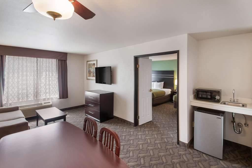 Quality Inn & Suites Salt Lake City Airport West - photo 38