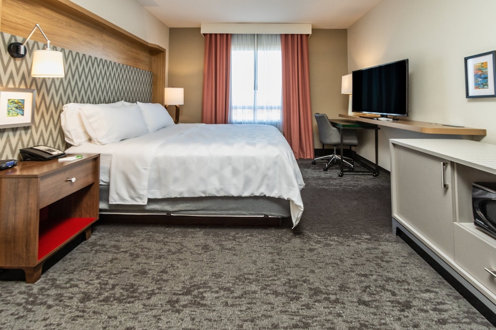 Holiday Inn Hotel & Suites Memphis Wolfchase Galleria by IHG - photo 6