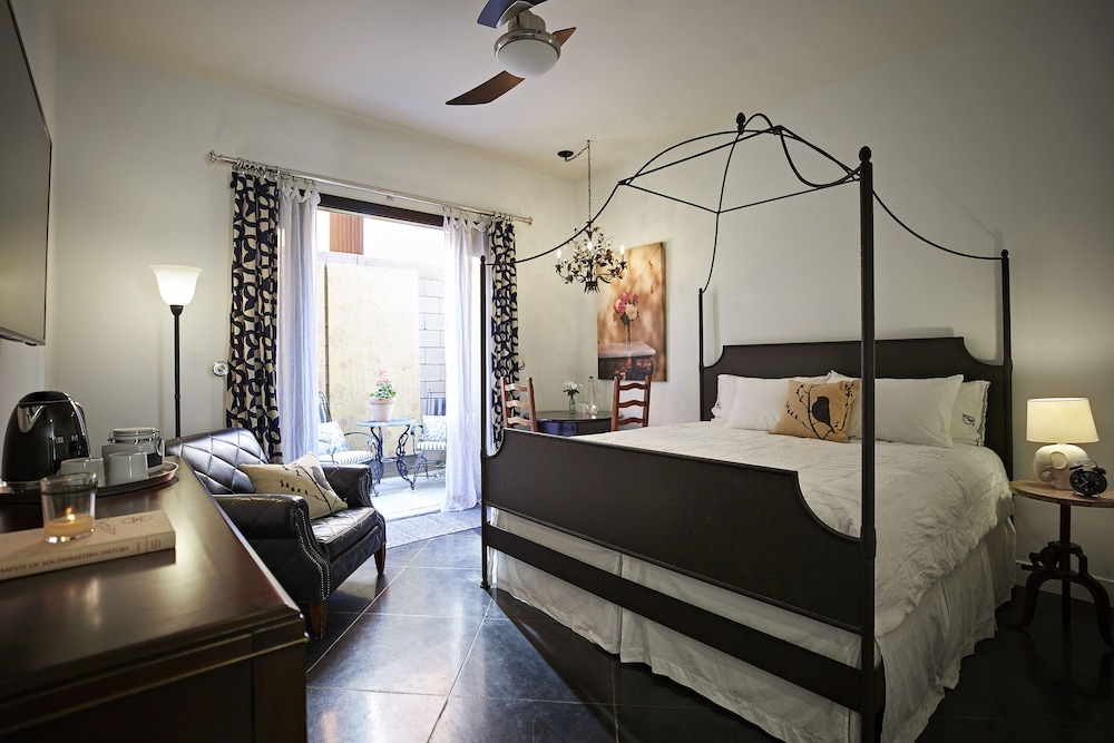 Bespoke Inn Scottsdale - photo 4