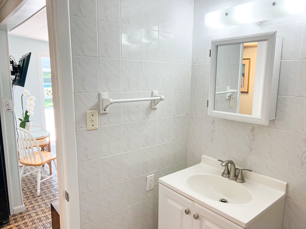 Sunset Cove Beach Resort - photo 147