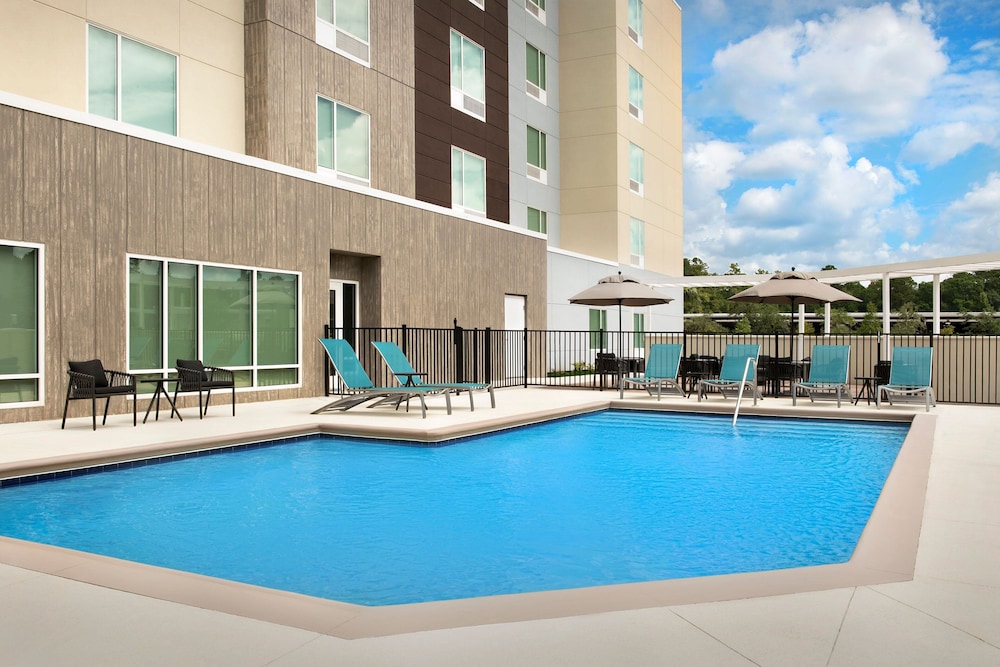 TownePlace Suites by Marriott Jacksonville Airport - photo 35
