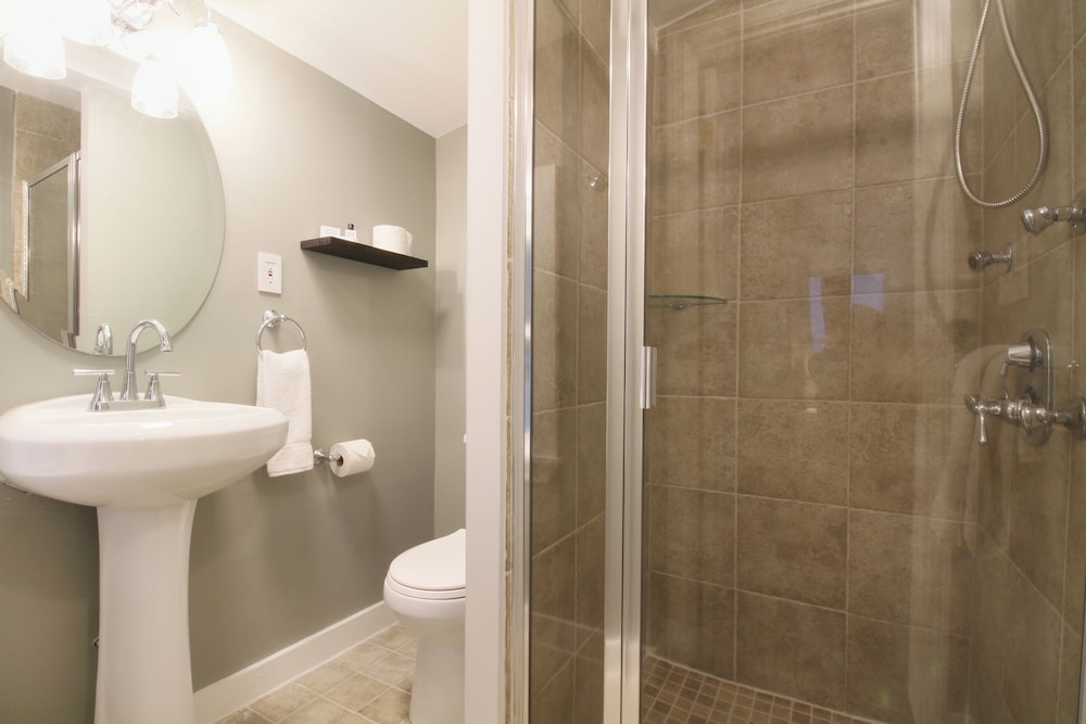 The Aurora Inn & Cottages - photo 128
