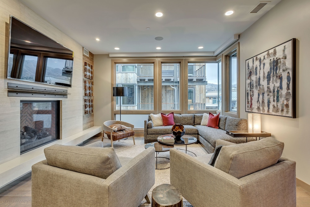 Premium Junior Three Bedroom 3 Apartment Hotel by Redawning - photo 27