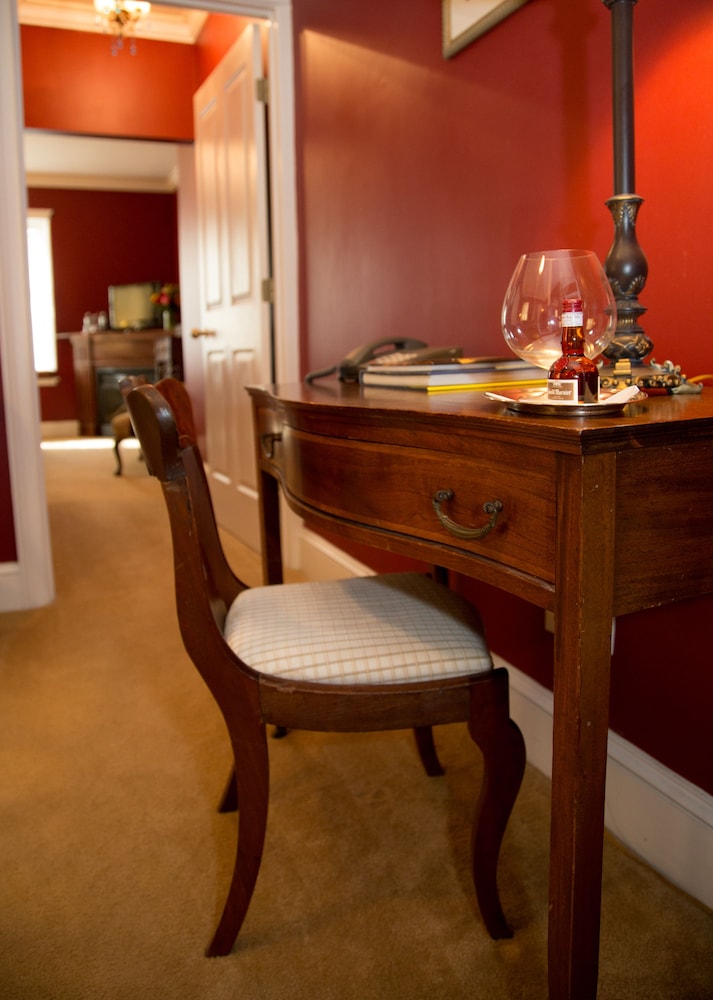 Almondy Inn - photo 85