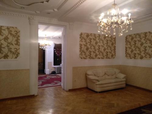 Hotel Edemi Castle