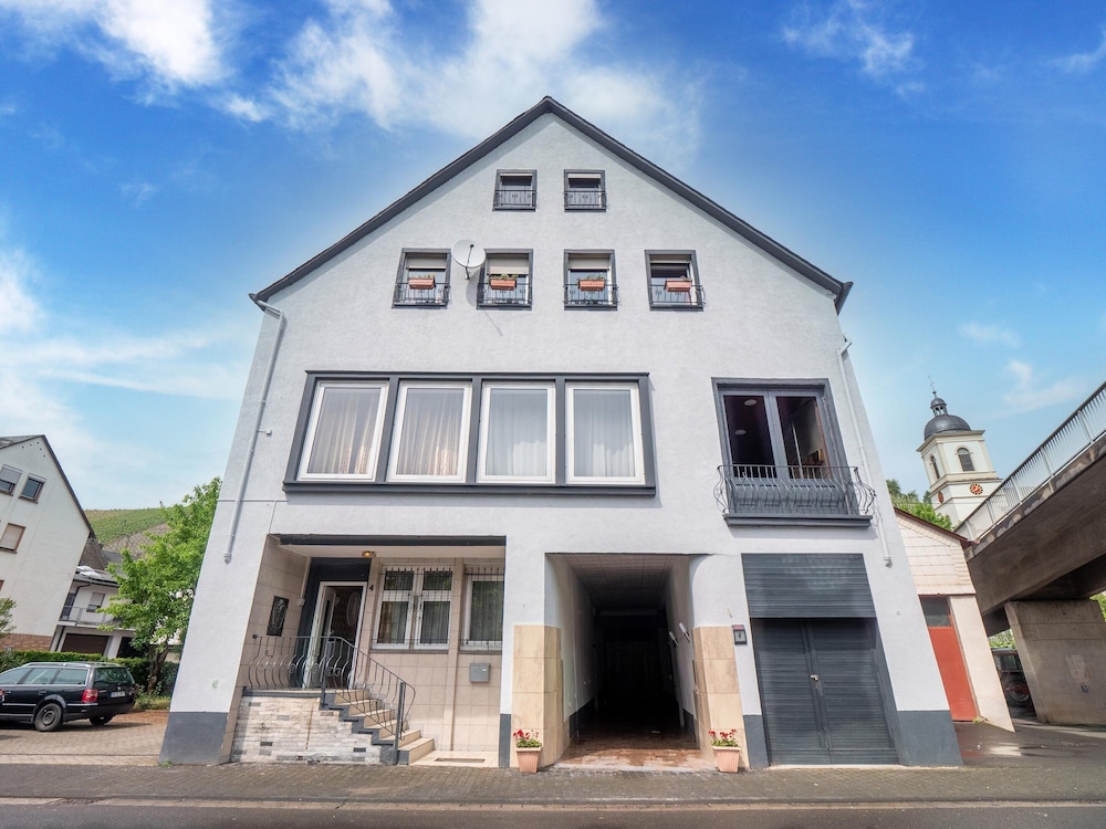 Exceptional Holiday Flat In Kinheim — Traben Trarbach
