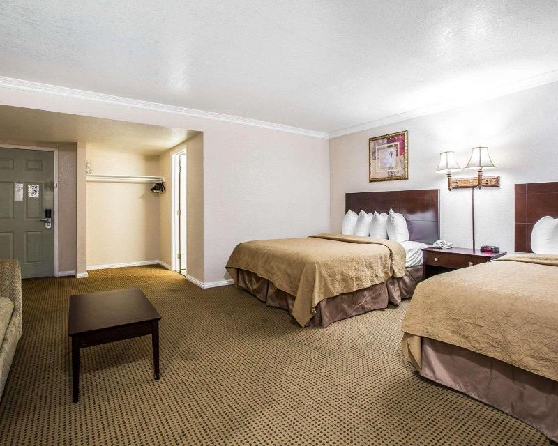 Quality Inn & Suites Thousand Oaks - photo 21