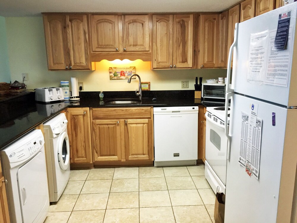 Springs Towers Unit 304 - photo 8