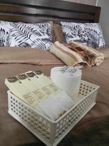 VSV Luxury Family suits Moa staycation in Manila, Philippines