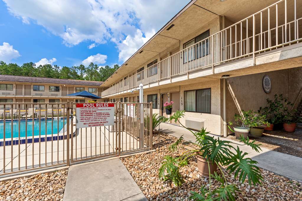 Americas Best Value Inn Lake City - photo 27