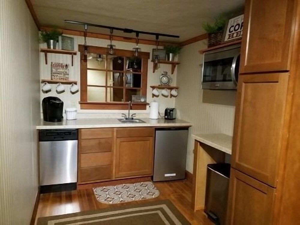 Hocking Hills Inn - photo 36