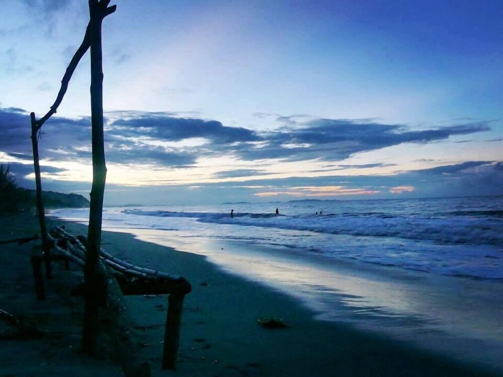 Hotel Coco Cabañas in Tela, Honduras