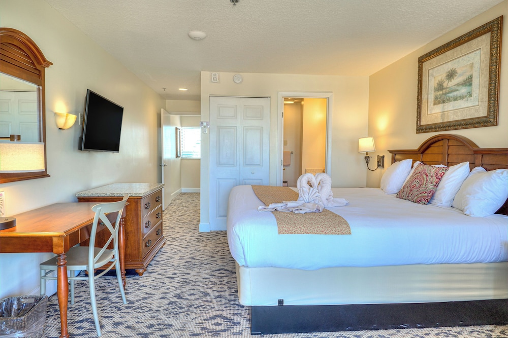 La Fiesta Ocean Inn And Suites - photo 38