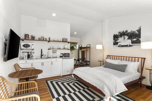 Waiakapuhi Studio suite.ʻoluʻolu pālua — 4-Star Luxury Hotel in Chandler, United States