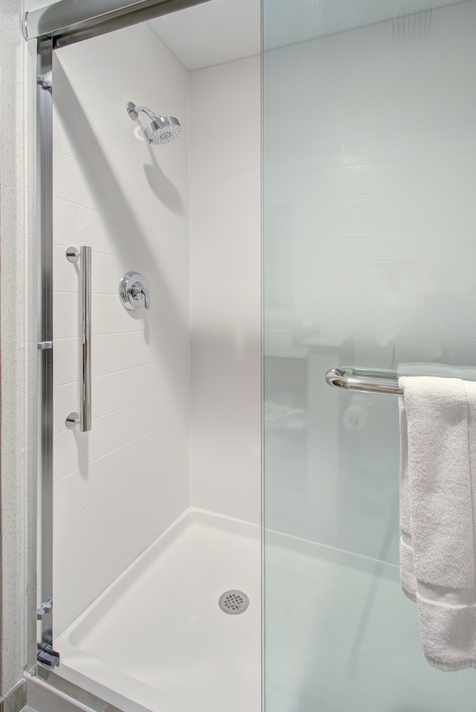 Holiday Inn Express & Suites Charlotte Southwest by IHG - photo 13