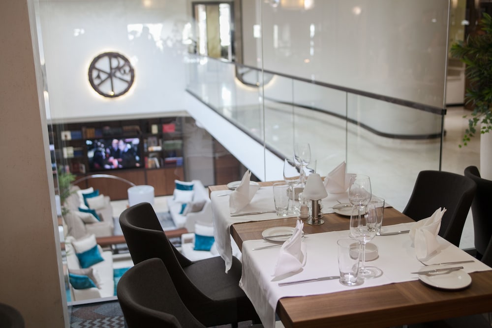 מזון ומשקאות