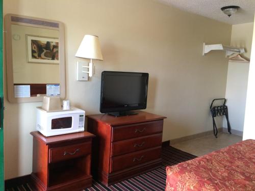 Carpet Inn - photo 38