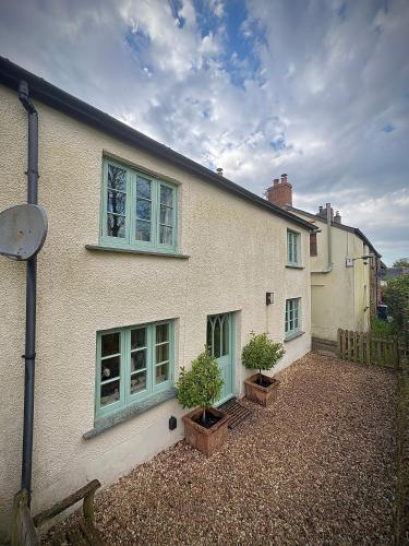 Old Church Cottage 20680807 — Chulmleigh