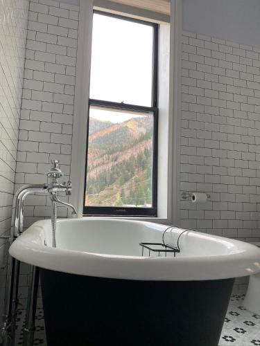 Imogene Hotel - photo 25