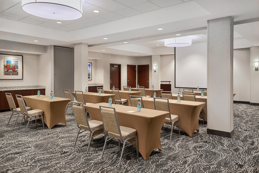Homewood Suites by Hilton Grand Rapids Downtown - photo 66