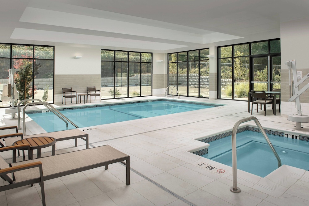 Courtyard by Marriott Portland East - featured photo