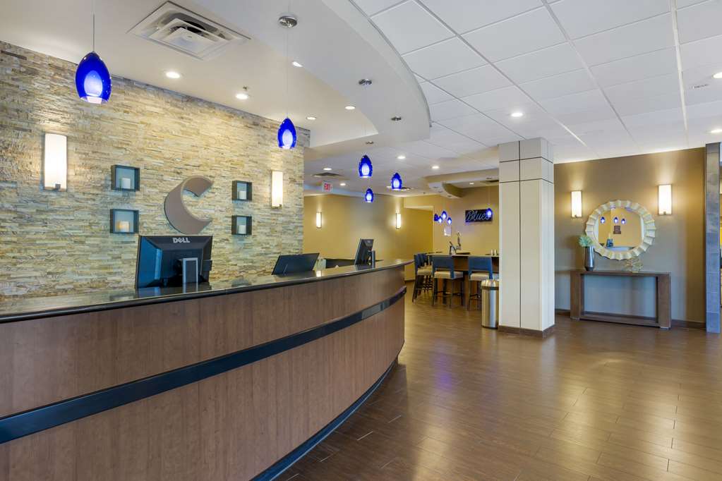 Comfort Inn & Suites Presidential - photo 3