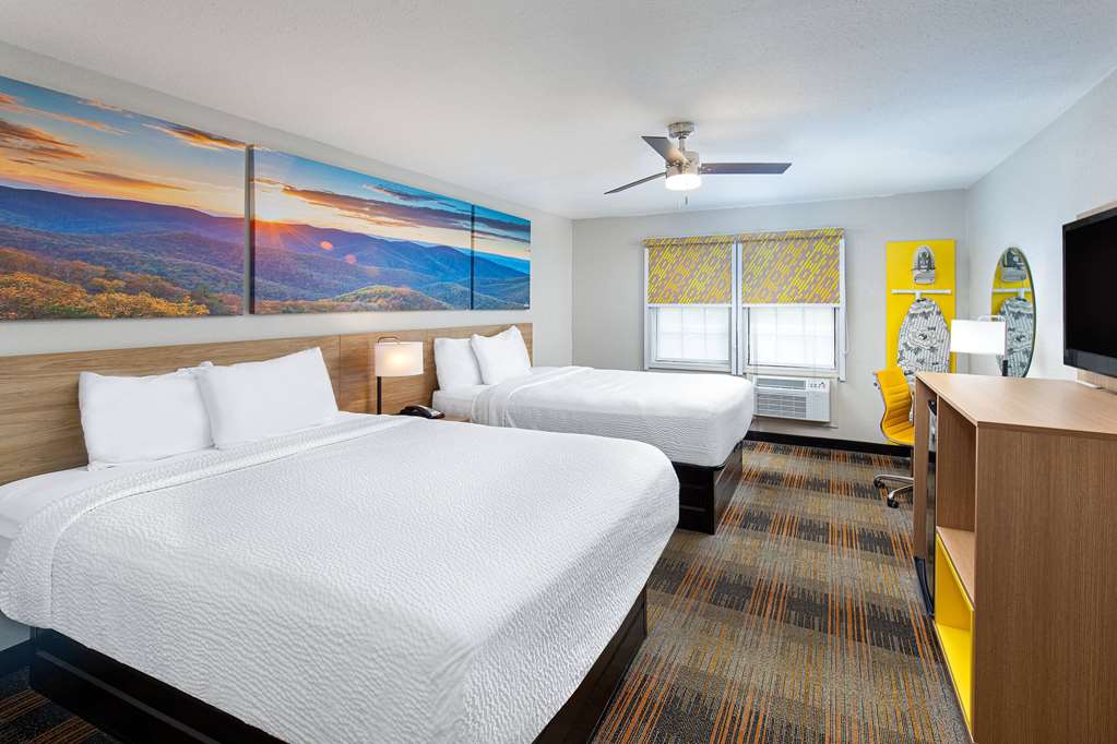 Days Inn by Wyndham Holladay - photo 27