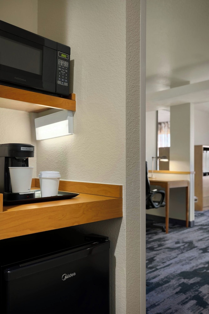 Fairfield Inn & Suites by Marriott Springdale - photo 19