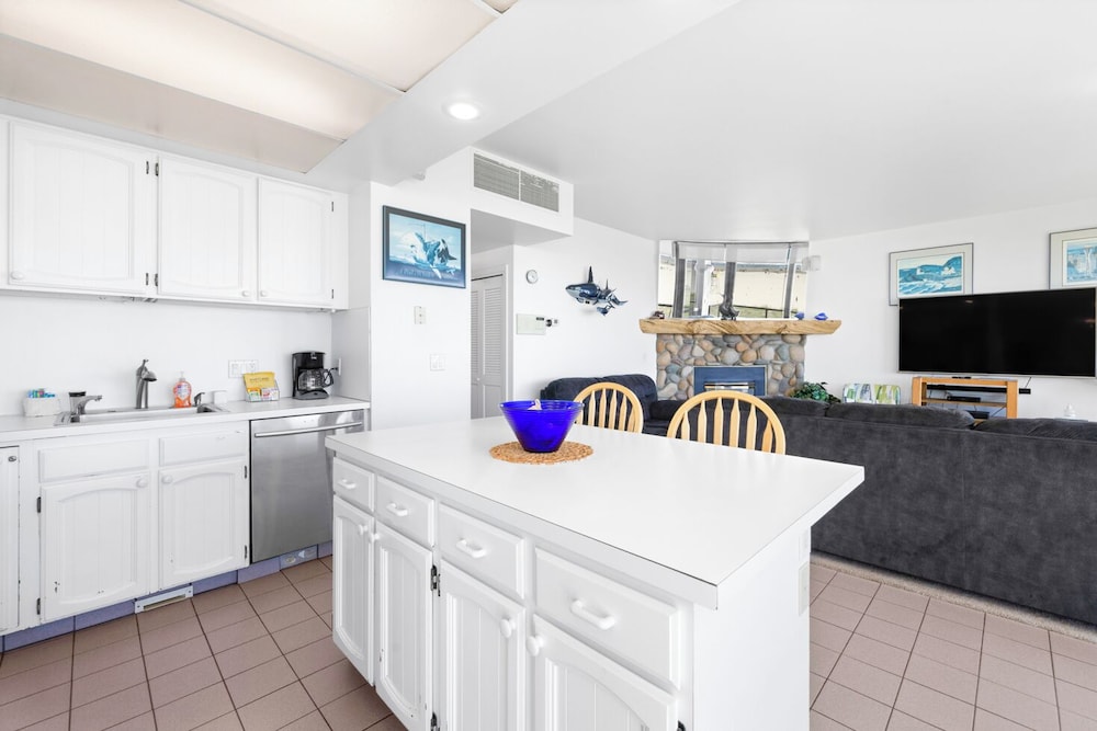 Sand & Sea Resort Condominiums - photo 358