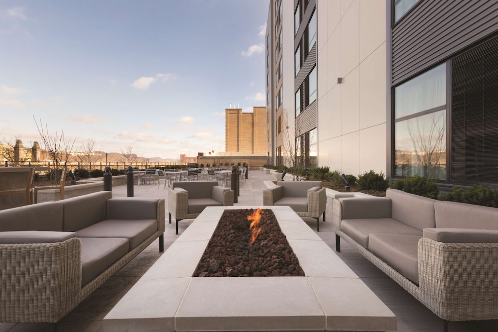 Homewood Suites by Hilton Pittsburgh Downtown - photo 49
