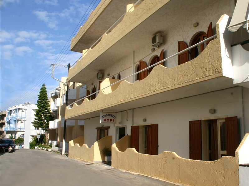 Popi in Limin Khersonisou, Greece