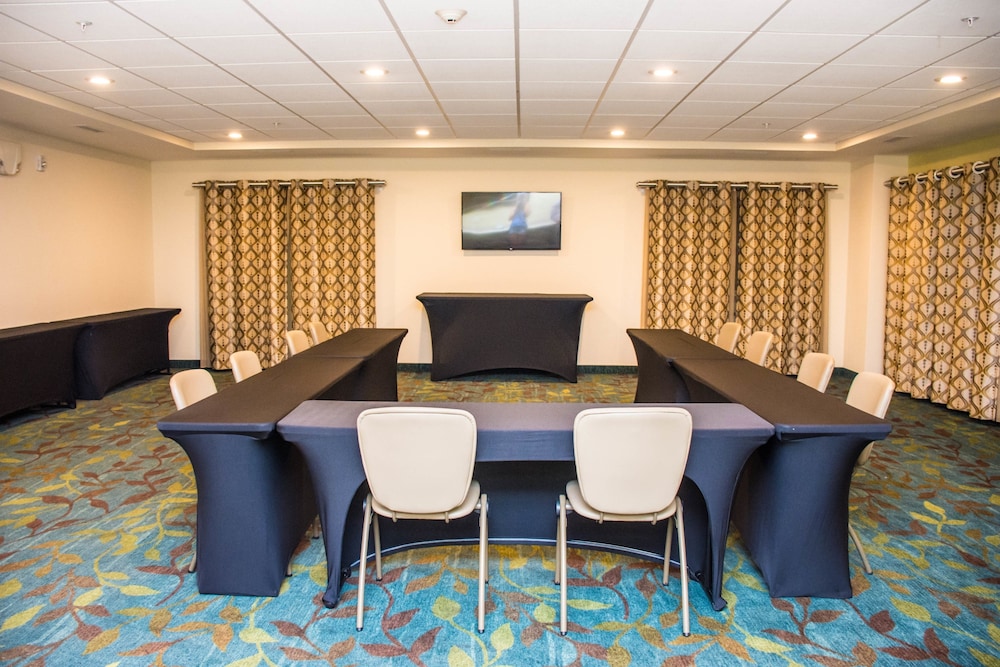 Candlewood Suites : Overland Park W 135th St by IHG - photo 51