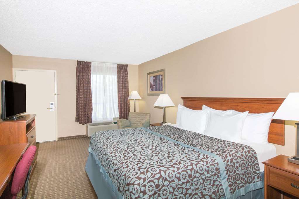 Days Inn by Wyndham Ripley - photo 8