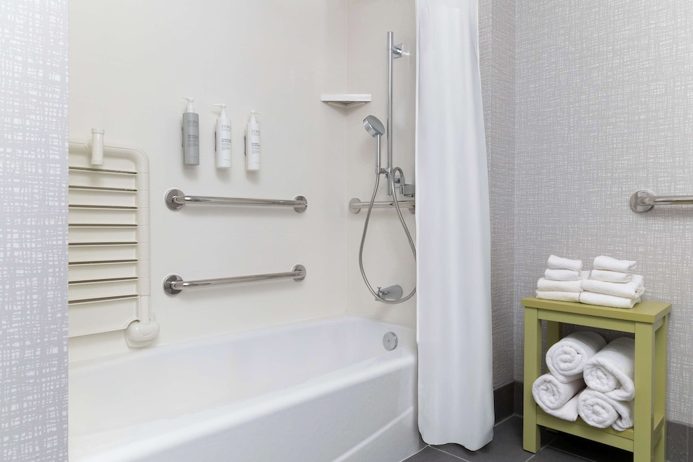 Hampton Inn & Suites Porter Ranch Los Angeles - photo 23