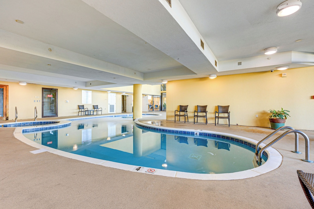 Dauphin Island Top floor Condo w Resort Perks - photo 9